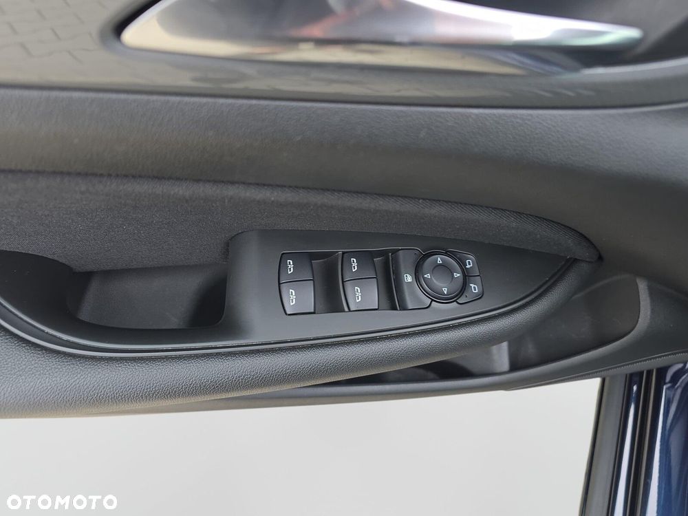 Opel Insignia - 14