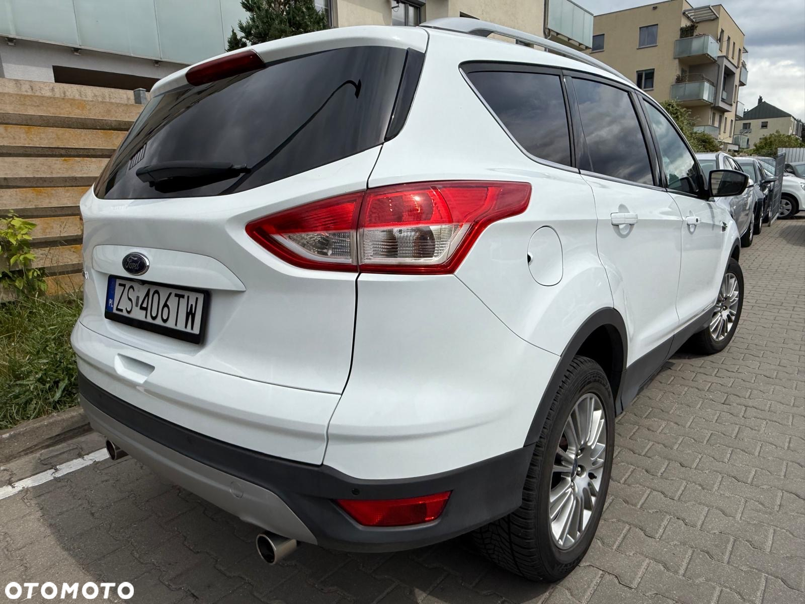 Ford Kuga 2.0 TDCi 4WD Titanium - 23