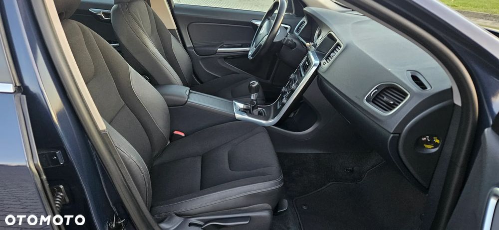 Volvo S60 D3 Edition Pro - 6