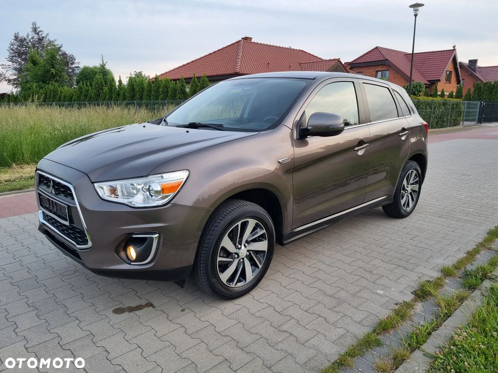 Mitsubishi ASX - 8