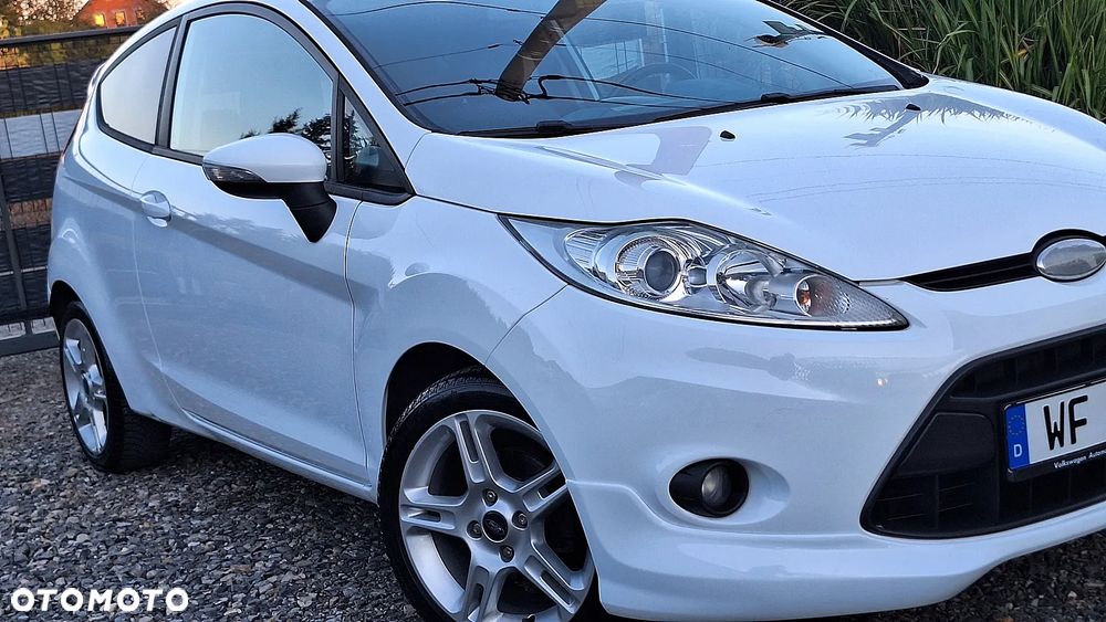 Ford Fiesta 1.4 Sport - 25