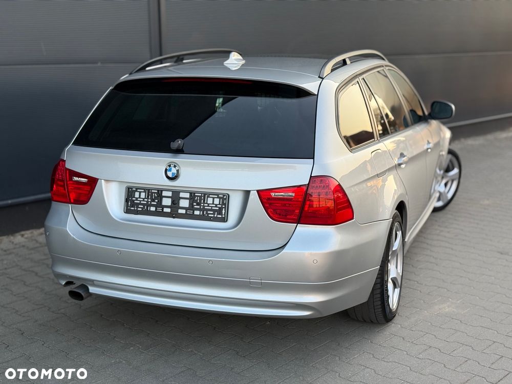 BMW Seria 3 318d DPF - 13
