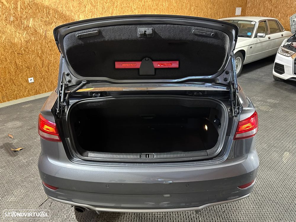 Audi A3 Cabrio 1.6 TDi S-line - 14