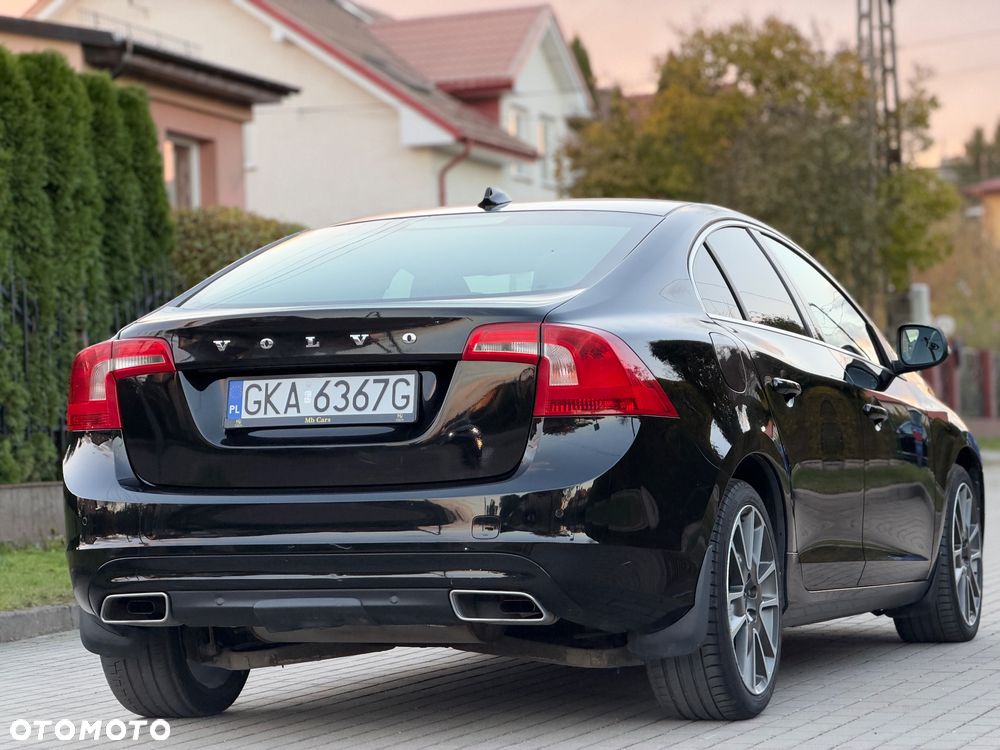 Volvo S60 D4 Momentum - 13
