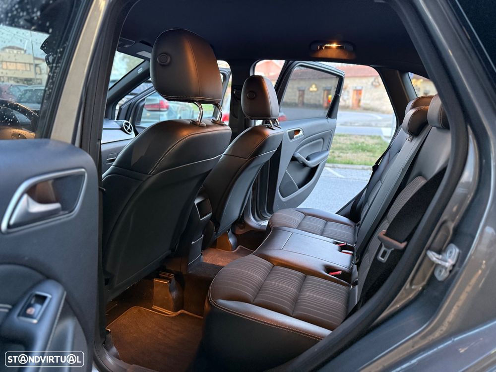Mercedes-Benz B 180 CDI (BlueEFFICIENCY) 7G-DCT - 27