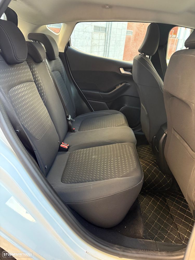 Ford Fiesta 1.0 EcoBoost S&S Titanium - 13