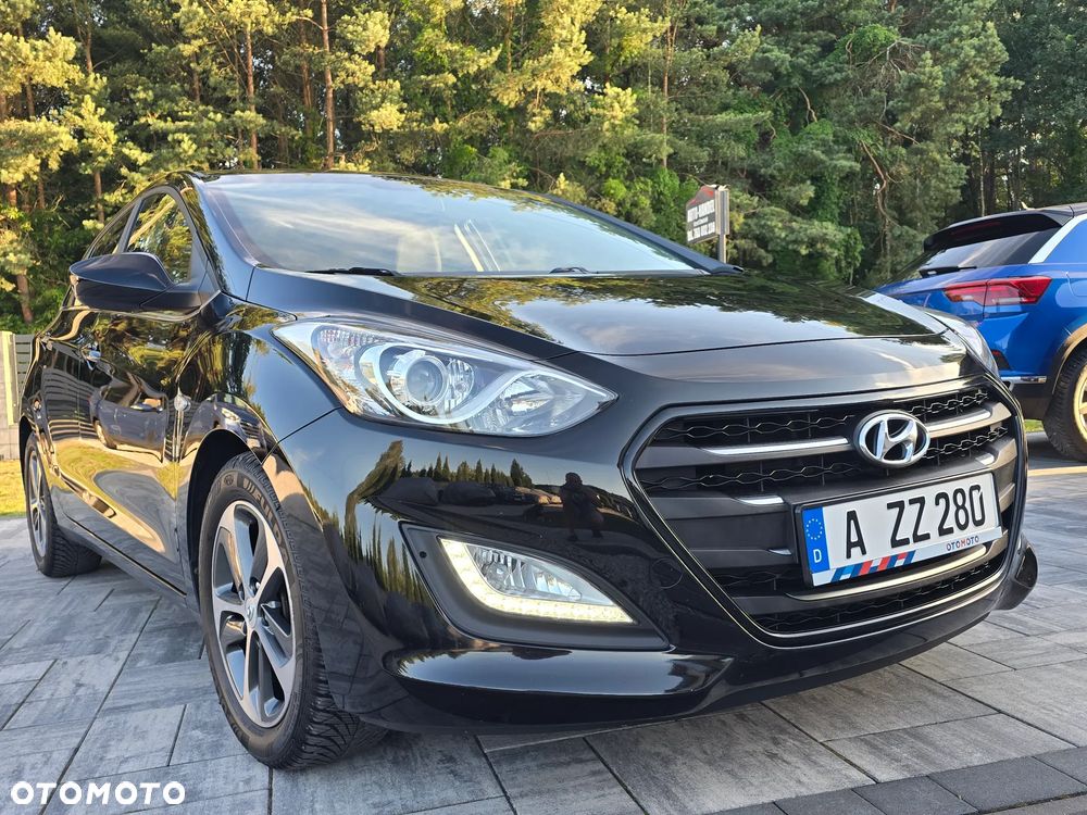 Hyundai i30 blue 1.4 Passion - 6