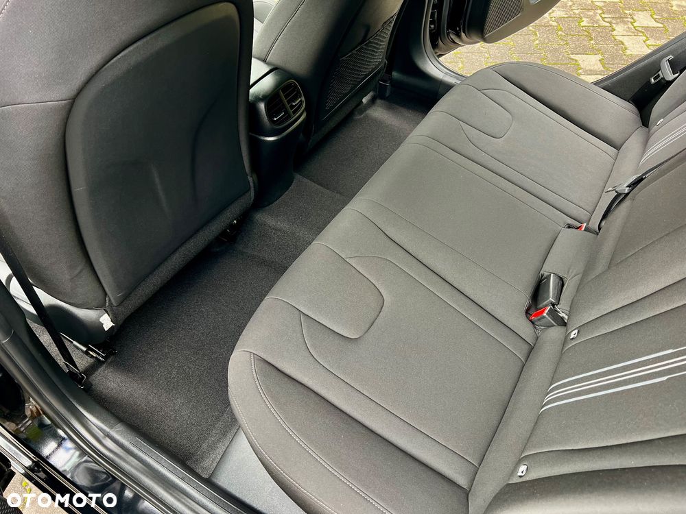 Hyundai Elantra 1.6 Smart - 10