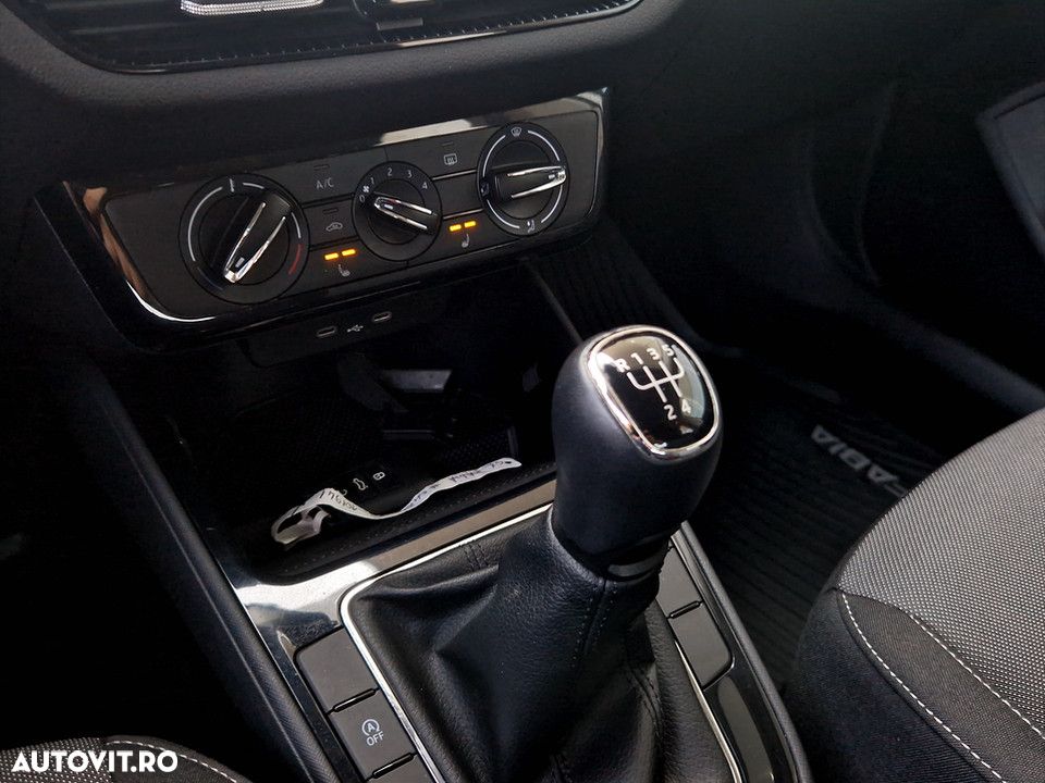 Skoda Fabia 1.0 TSI Ambition - 18