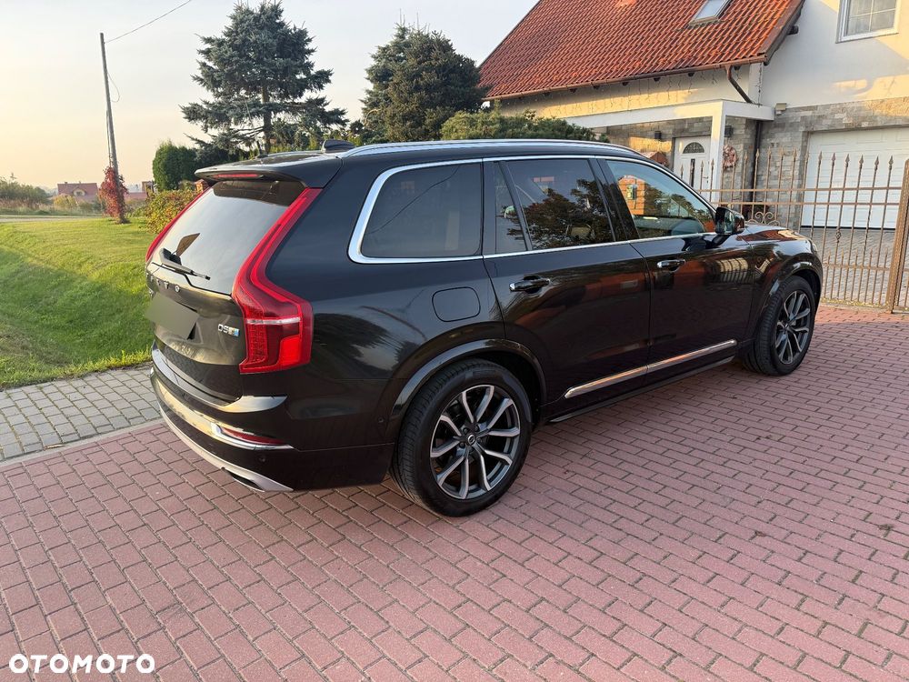 Volvo XC 90 - 3