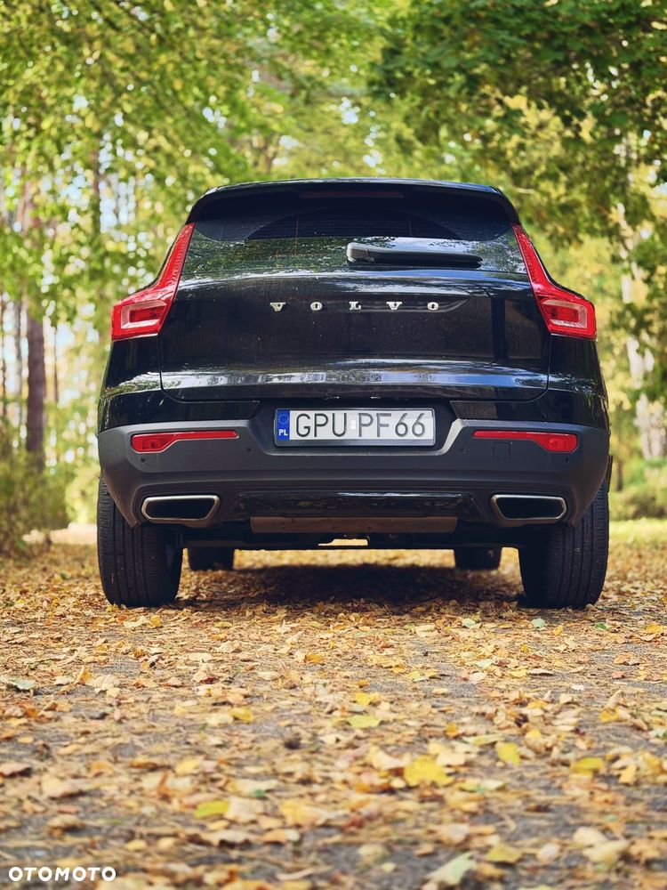 Volvo XC 40 - 4