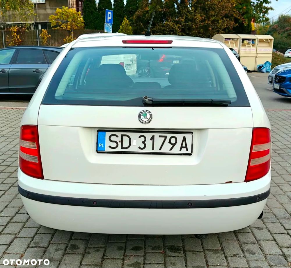 Skoda Fabia 1.4 16V Elegance - 19
