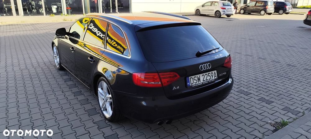 Audi A4 Avant 2.0 TDI - 3