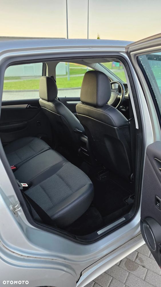 Mercedes-Benz Klasa A 180 CDI Autotronic Avantgarde - 15