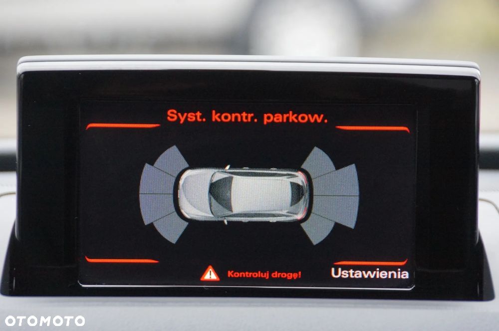 Audi Q3 - 16