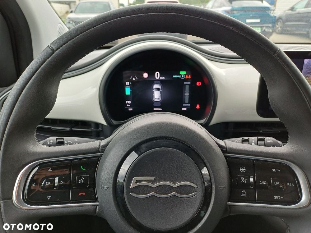 Fiat 500e - 21