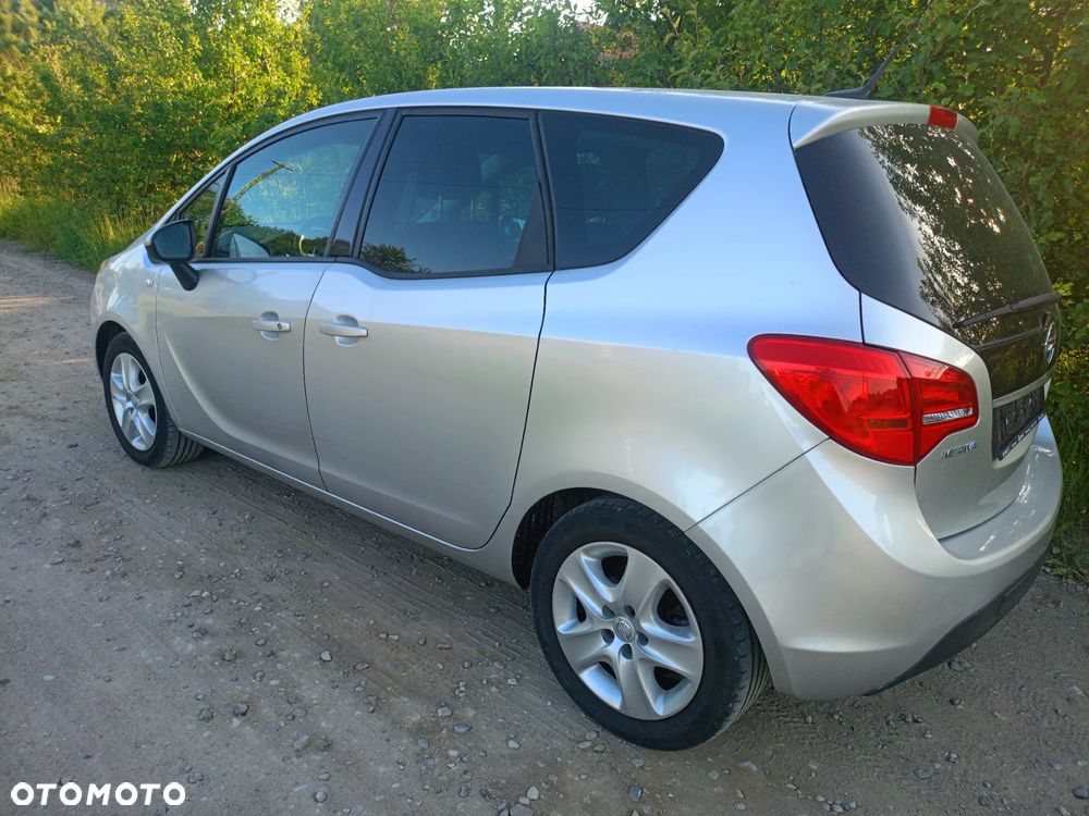Opel Meriva - 4