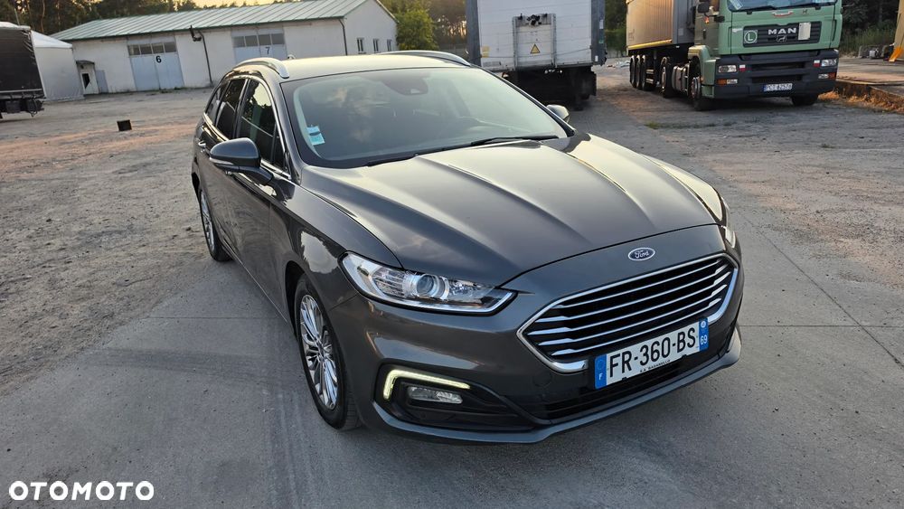Ford Mondeo 2.0 TDCi STart-Stopp PowerShift-Aut Titanium - 2