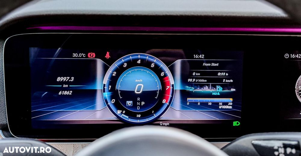 Mercedes-Benz E 300 9G-TRONIC AMG Line - 12