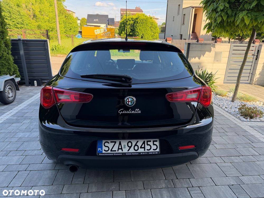 Alfa Romeo Giulietta - 6