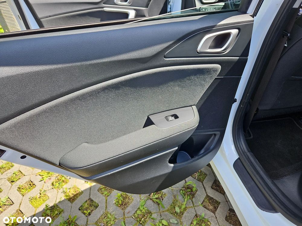 Kia Ceed 1.5 T-GDI M - 27