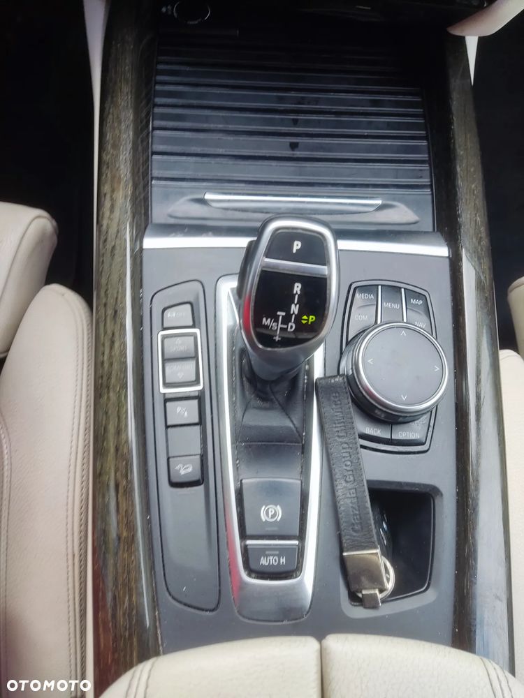BMW X5 xDrive25d sport - 27