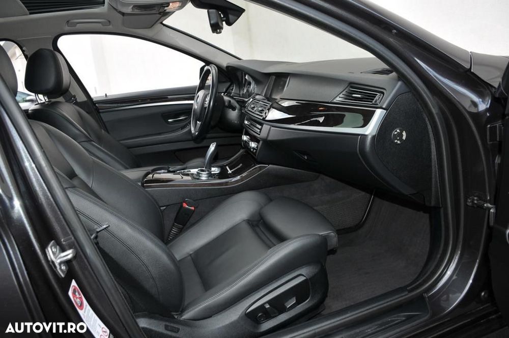 BMW Seria 5 530d xDrive - 8