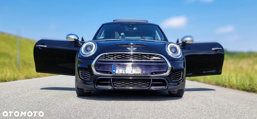 MINI John Cooper Works - 11