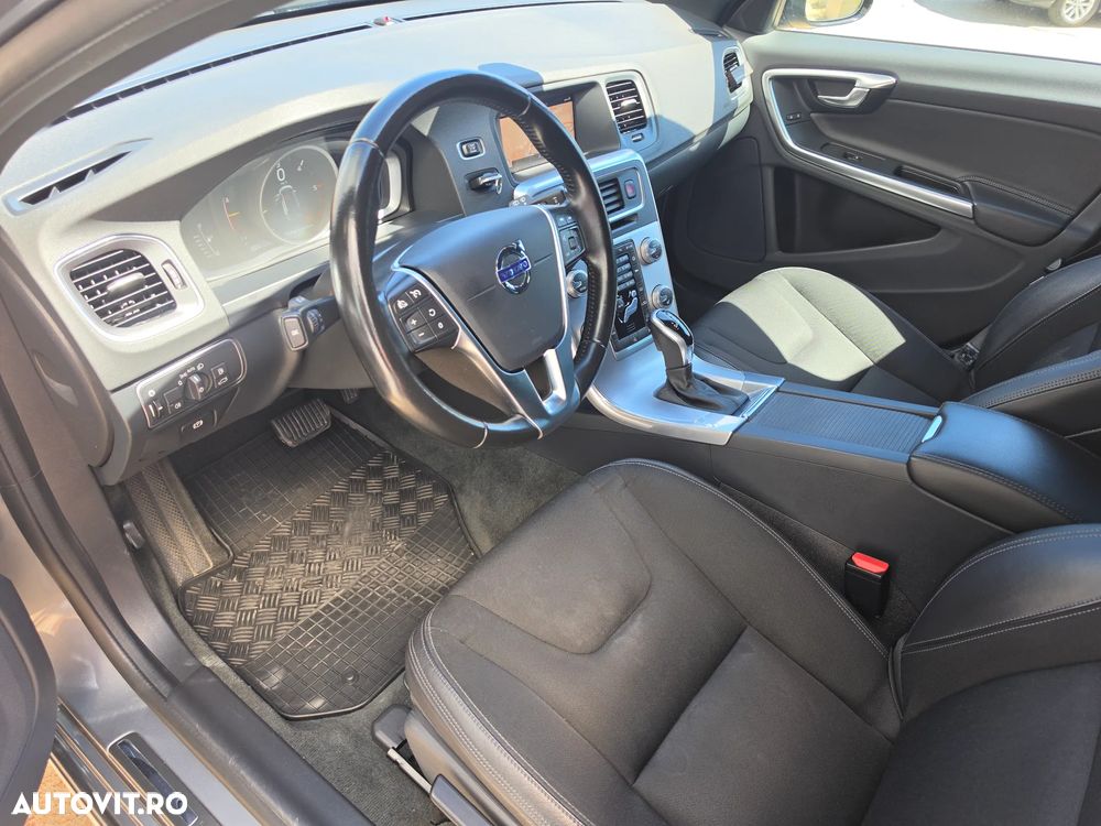 Volvo V60 - 18