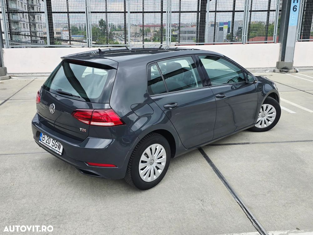 Volkswagen Golf 1.6 TDI Trendline - 4