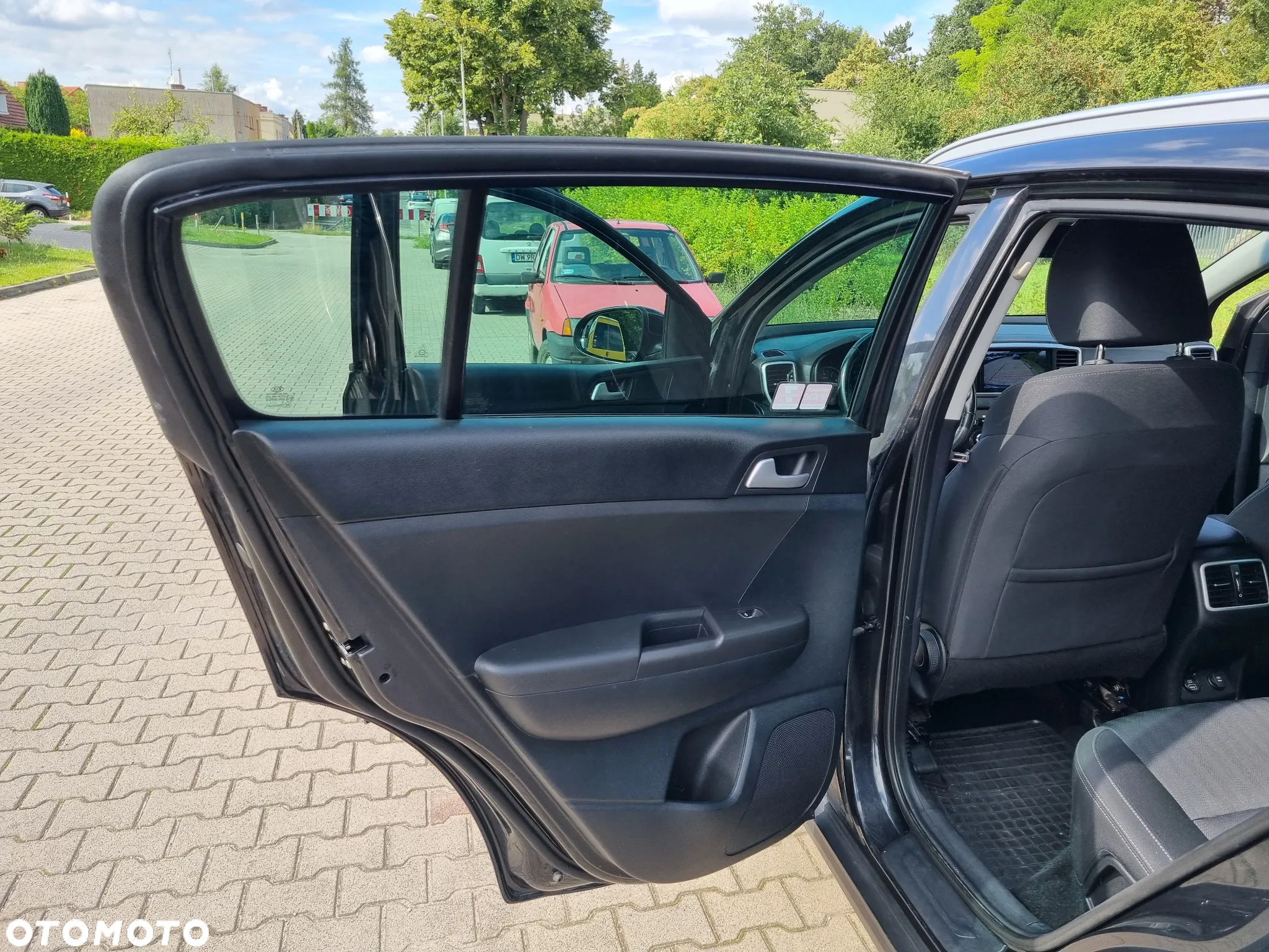 Kia Sportage 1.6 GDI L 2WD - 23