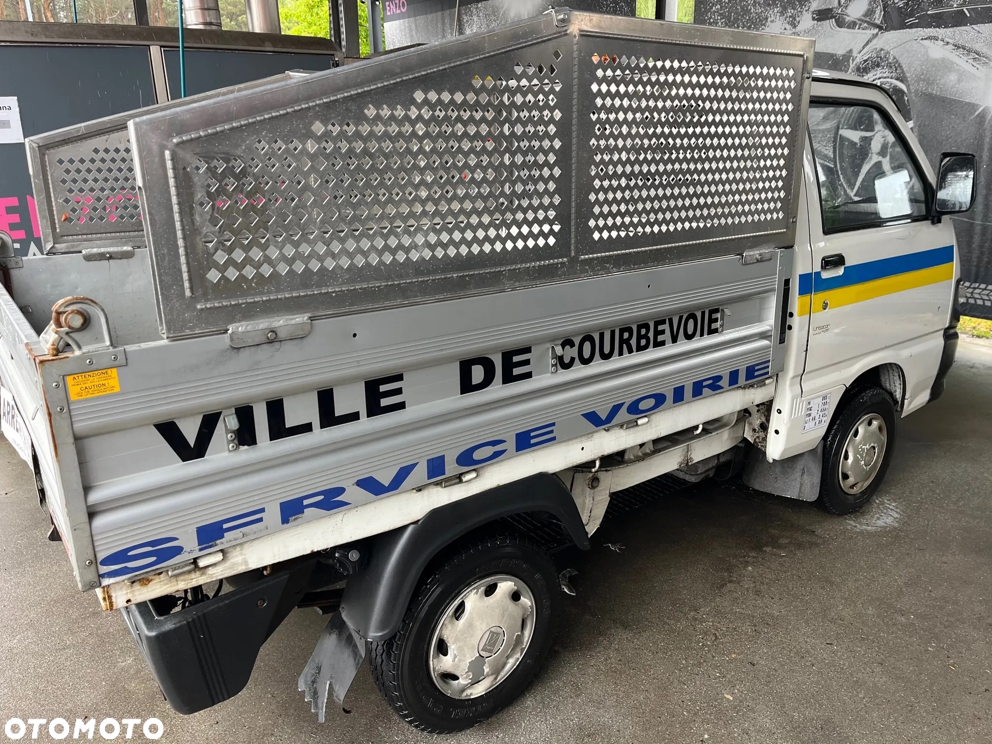Piaggio Porter - 11