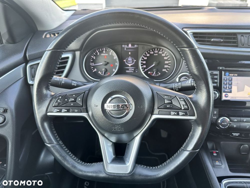 Nissan Qashqai 1.2 DIG-T Tekna+ - 19