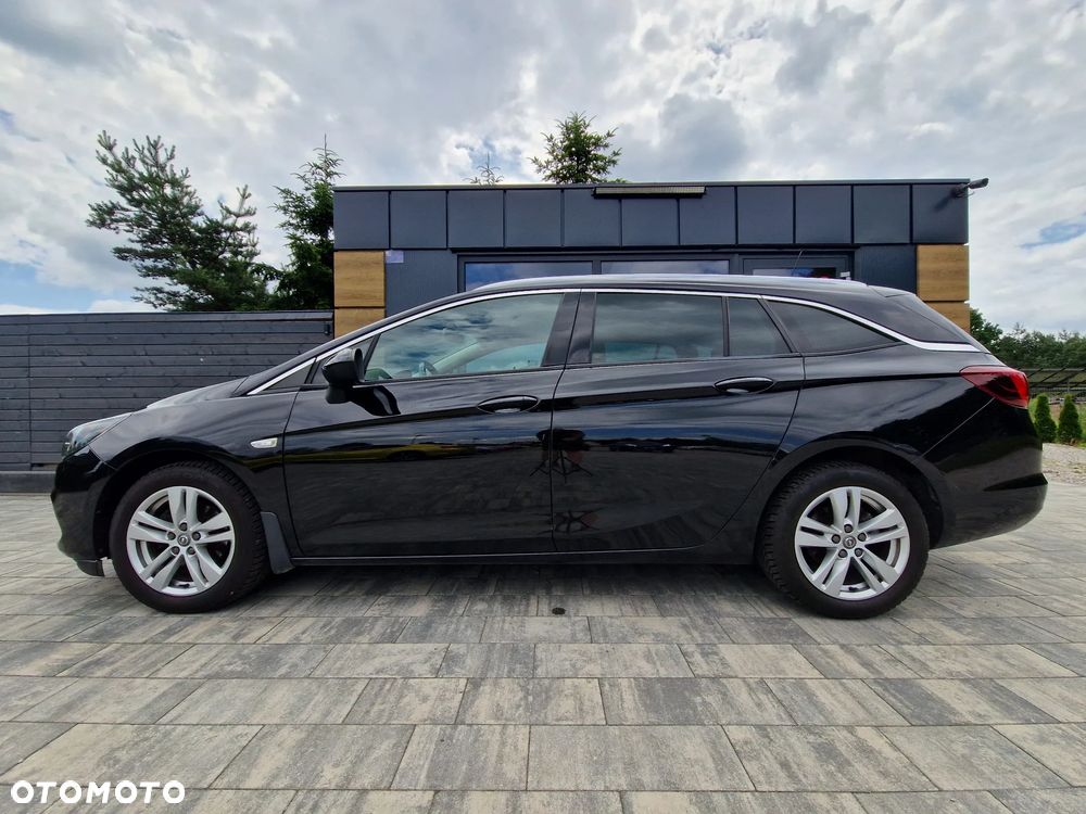 Opel Astra - 2