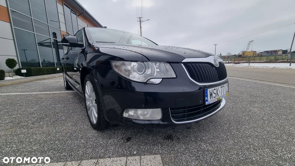 Skoda Superb 3.6 FSI 4x4 Platinum DSG - 3