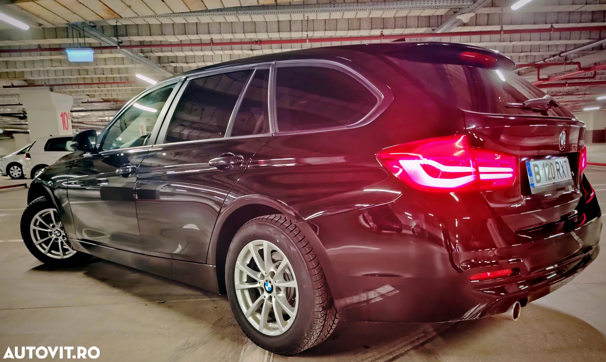 BMW Seria 3 316d Touring Advantage - 5
