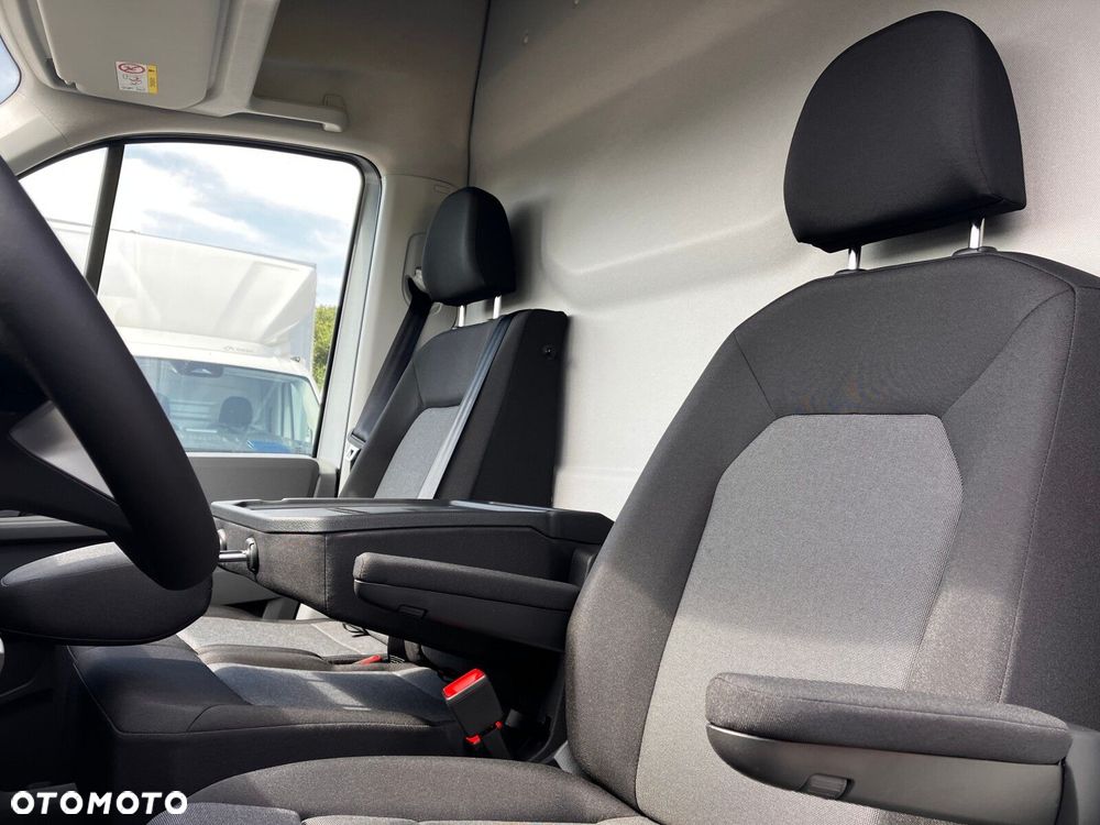Volkswagen Crafter 35 2.0 TDI 177 KM L4H3 4MOTION - 23