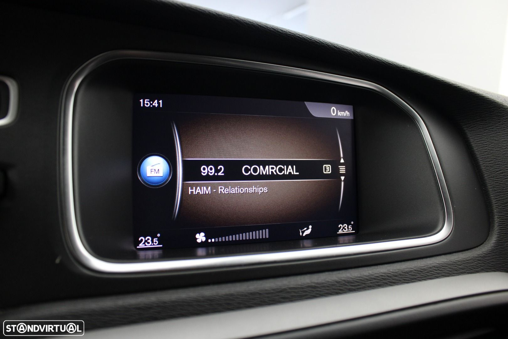 Volvo V40 Cross Country 2.0 D2 - 15