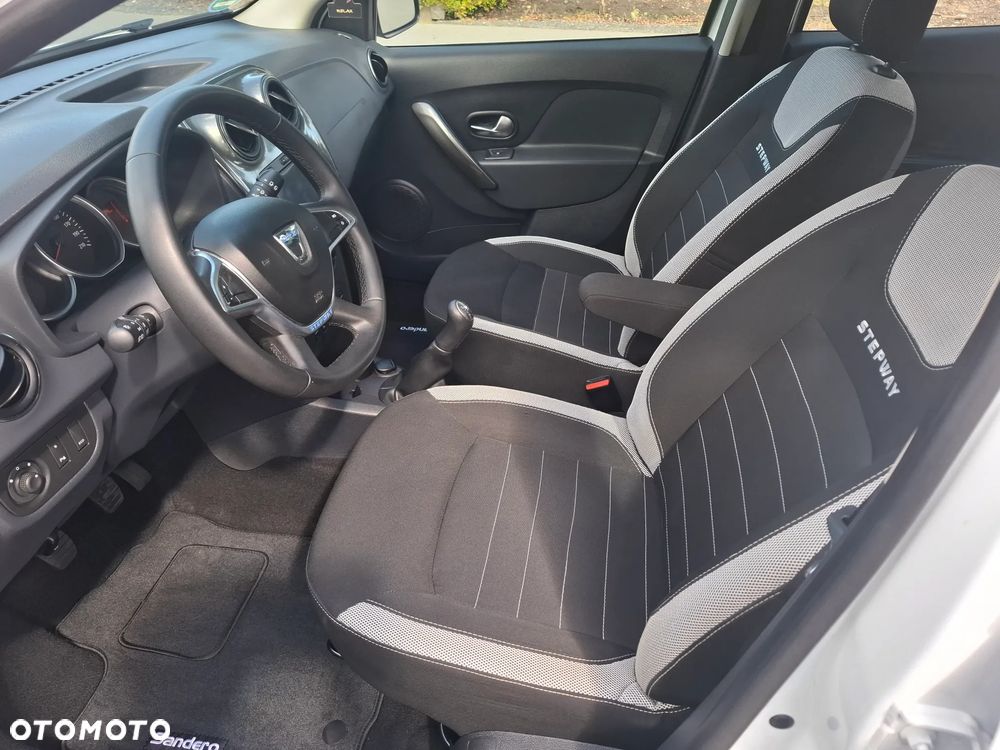 Dacia Sandero Stepway - 18