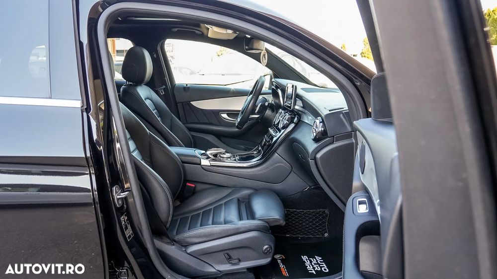 Mercedes-Benz GLC - 25