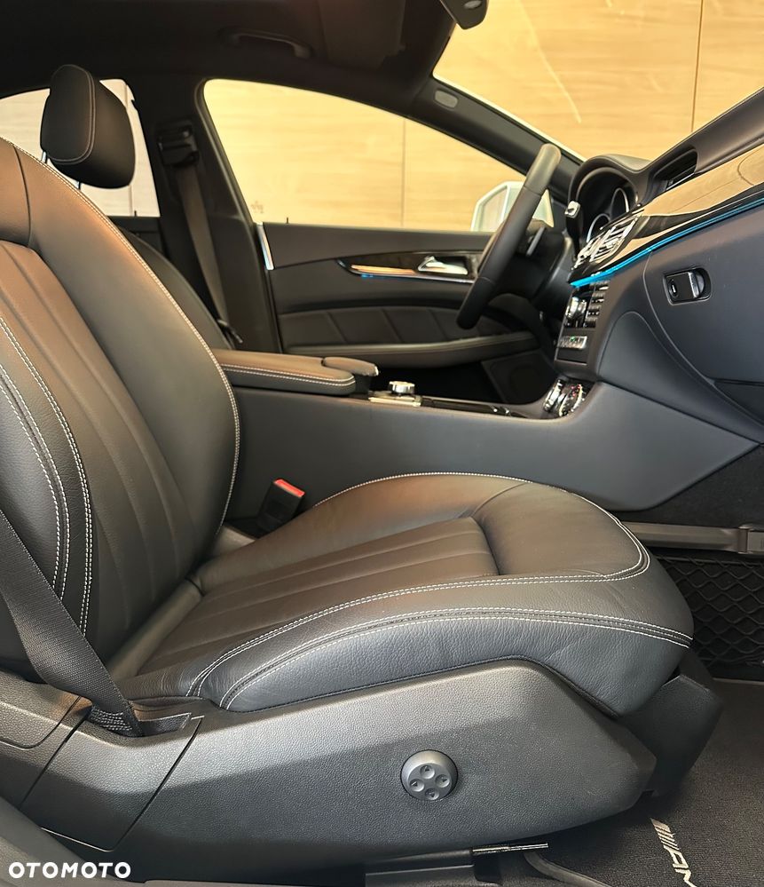 Mercedes-Benz CLS 350 BlueEFFICIENCY 7G-TRONIC - 10