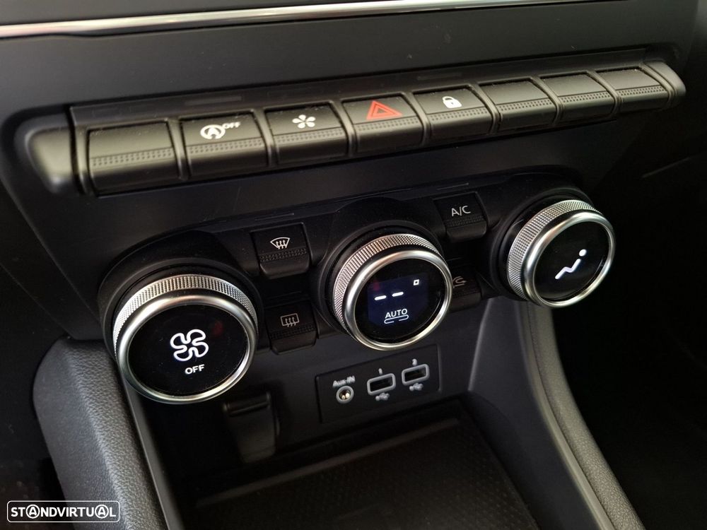 Renault Captur 1.0 TCe Techno Bi-Fuel - 20