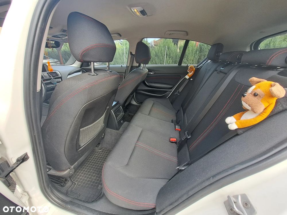 BMW Seria 1 118i Sport Line - 6
