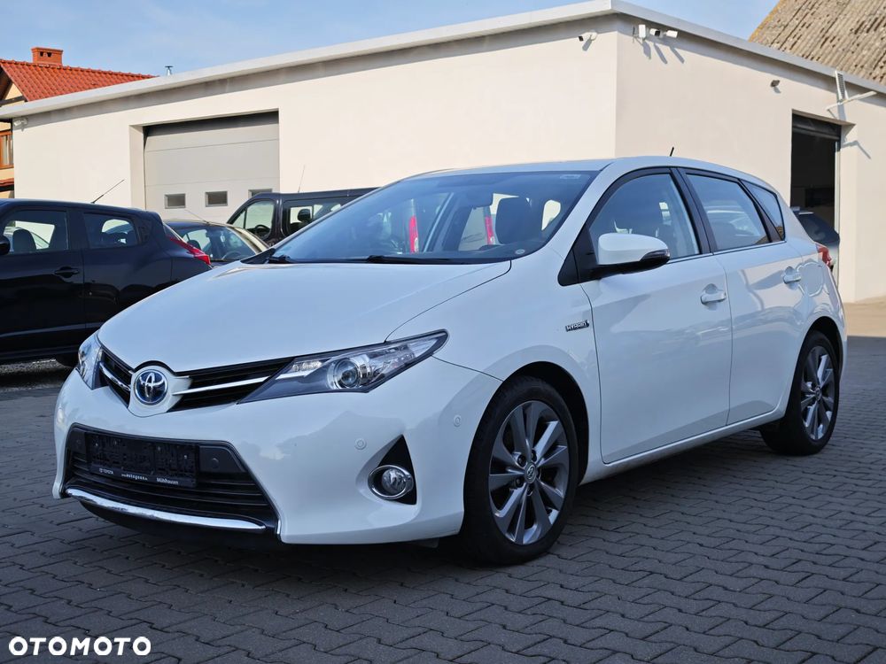 Toyota Auris 1.8 HSD Luna - 16
