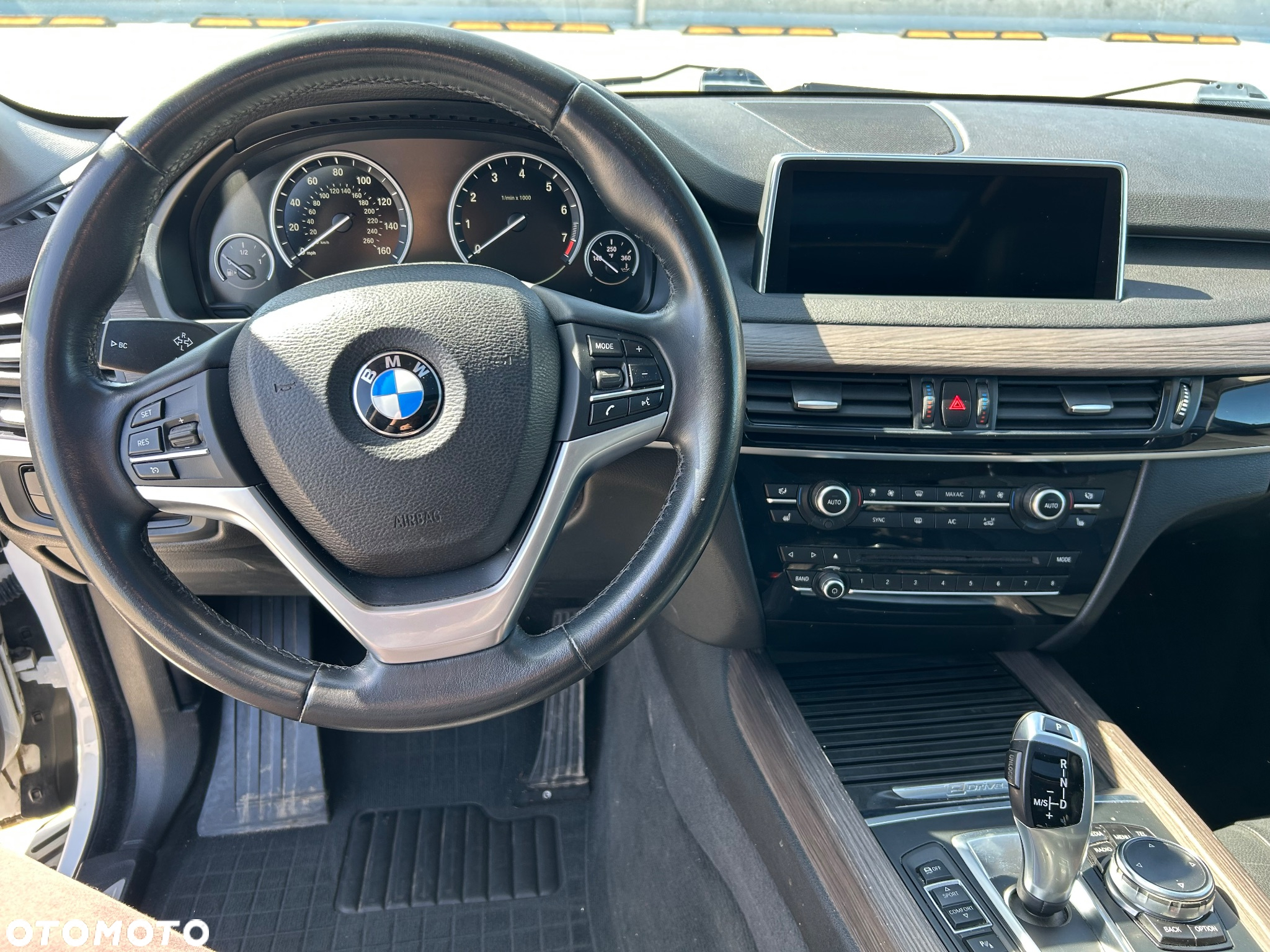 BMW X5 - 24