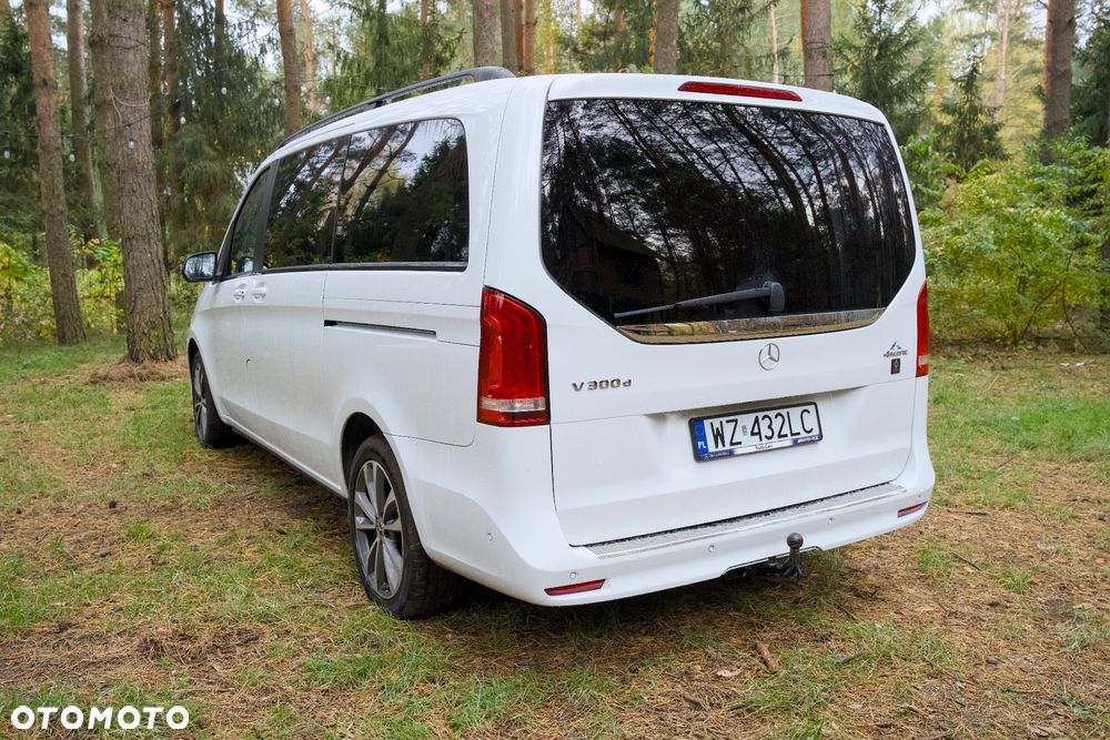 Mercedes-Benz Klasa V 300 d 4-Matic Avantgarde 9G-Tronic (długi) - 13