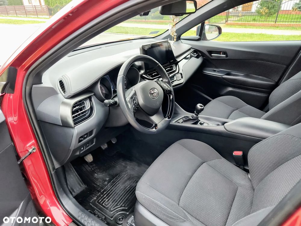Toyota C-HR 1.2 T Premium - 9