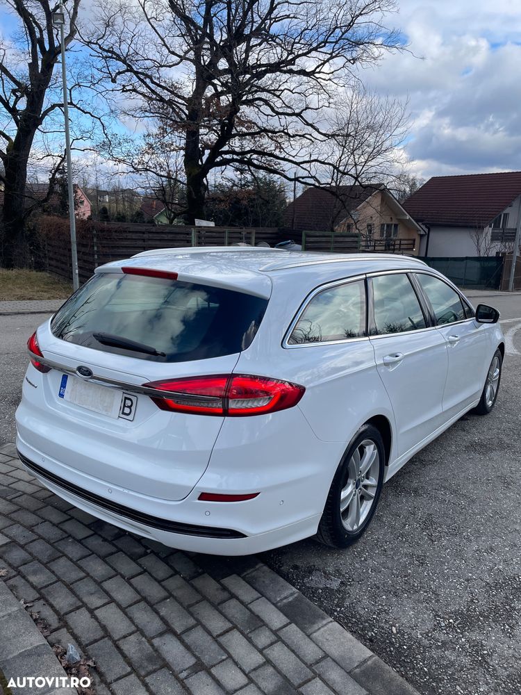 Ford Mondeo 2.0 TDCI PowerShift Titanium - 3