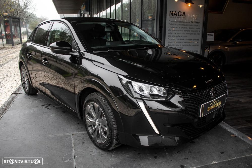 Peugeot e-208 Allure - 6