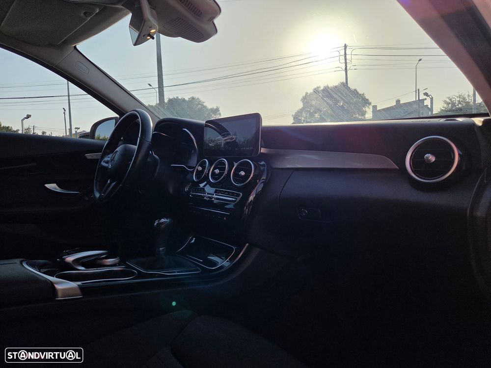 Mercedes-Benz C 200 d Business Solutions - 29